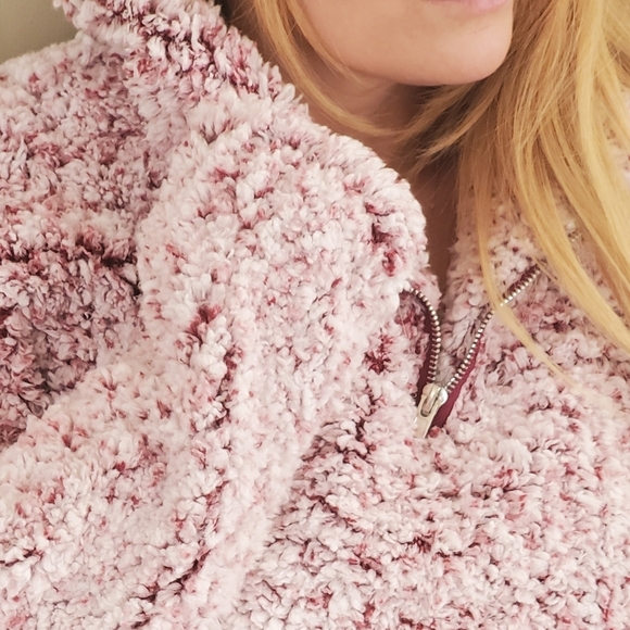 Cozy Sherpa Fleece Pullover Top - Picture 5 of 8